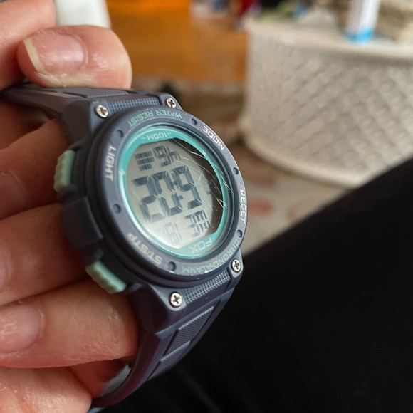 Digital Alarm Stop Watch - Picture 8 of 10